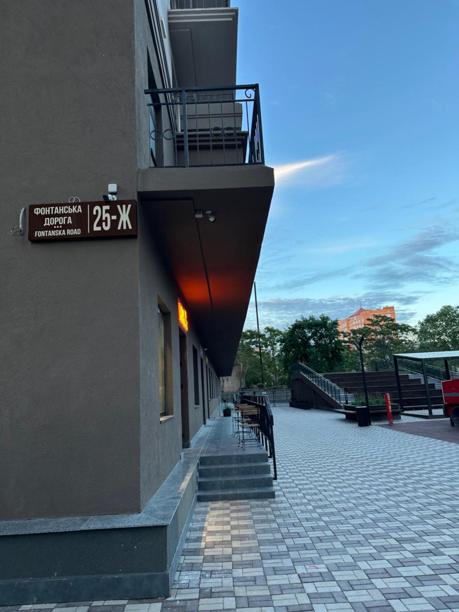Apartments On Marshala Govorova Odessa Zewnętrze zdjęcie